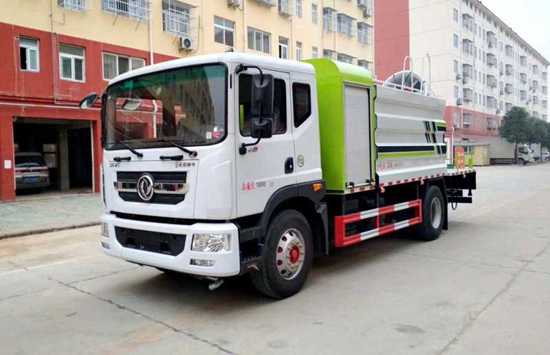 東風(fēng)D9國(guó)六60米抑塵車